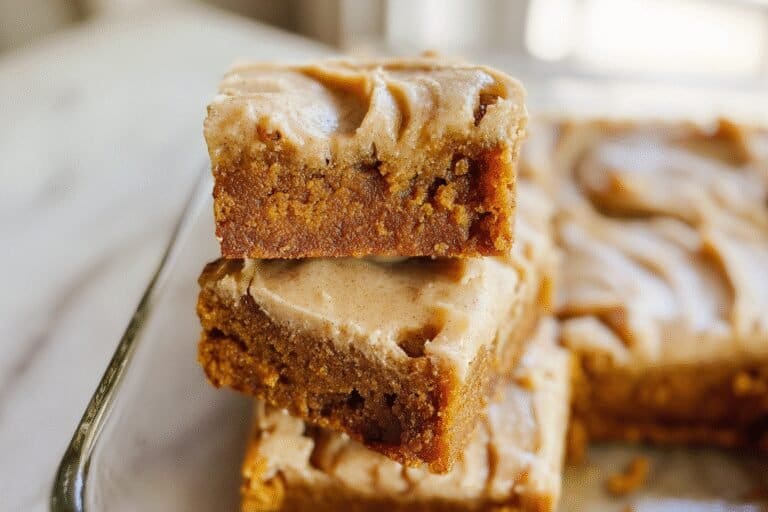 Pumpkin Cinnamon Roll Blondie 45.png